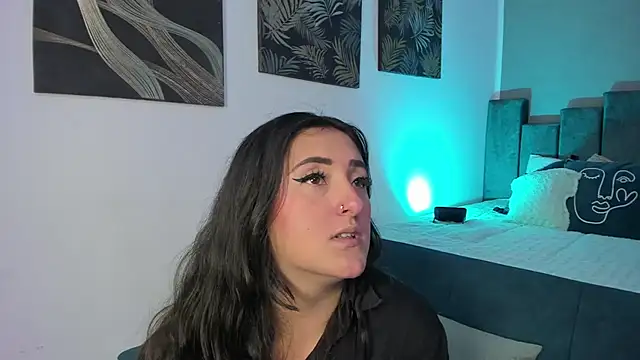 Kathia Morelli online show from September 24, 11:50 am