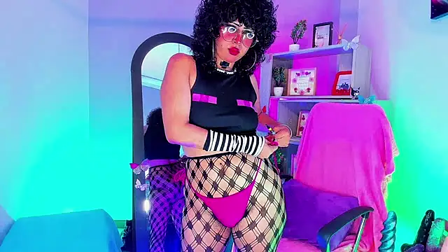 kuromi69 online show from September 26, 5:47 am