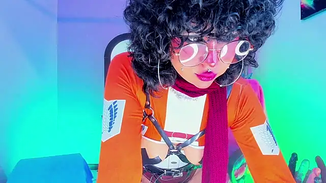 kuromi69 online show from September 23, 5:47 am