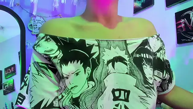 Snapshot of kuromi69 chatting on February 1, 4:11 am kuromi69 online show from February 1, 4:11 am