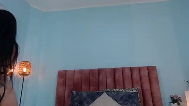 Violetta rainbow online show from February 13, 8:42 pm