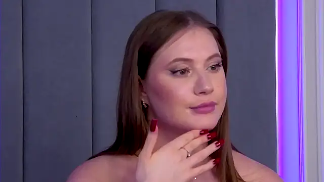 ChloeMarsch online show from October 10, 6:03 am