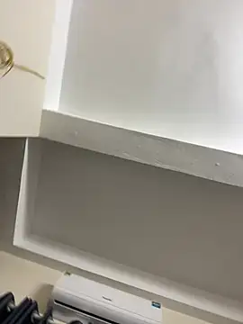 Snapshot of Louis_Baby chatting on February 24, 5:22 am Louis Baby online show from February 24, 5:22 am