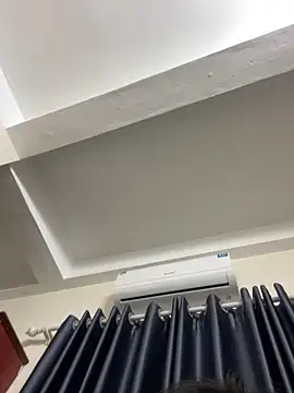 Snapshot of Louis_Baby chatting on March 4, 3:26 pm Louis Baby online show from March 4, 3:26 pm