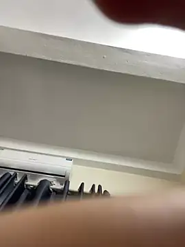 Snapshot of Louis_Baby chatting on February 23, 7:00 am Louis Baby online show from February 23, 7:00 am