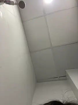 Snapshot of Louis_Baby chatting on February 28, 12:20 pm Louis Baby online show from February 28, 12:20 pm