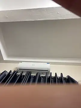 Snapshot of Louis_Baby chatting on January 23, 4:59 pm Louis Baby online show from January 23, 4:59 pm