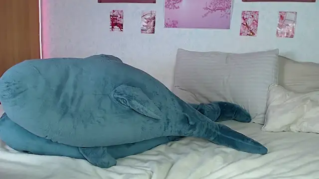 Snapshot of rageins chatting on October 13, 6:04 am rageins online show from October 13, 6:04 am