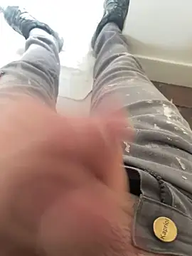 dimitriei online show from February 28, 8:03 am