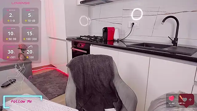 CelyneMay online show from September 10, 2:16 pm