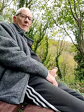 cutaboverest online show from October 27, 3:46 pm