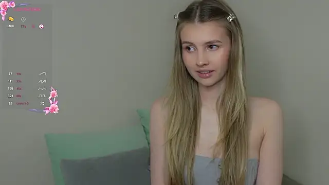 Snapshot of Fluffy-Angel chatting on January 17, 7:12 am Fluffy-Angel online show from January 17, 7:12 am