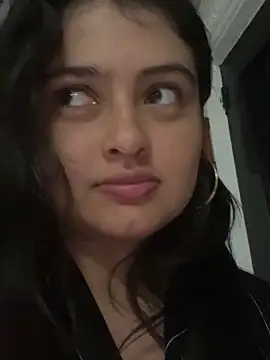 Stephania 18 online show from February 18, 12:05 am