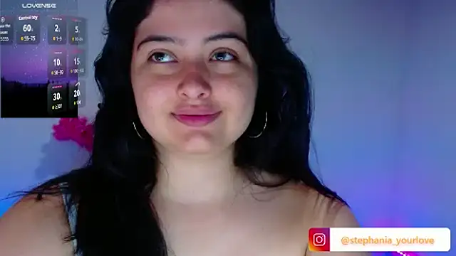Stephania 18 online show from September 20, 7:08 pm