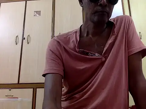 Lookin4Kinky Partner online show from November 18, 4:49 am