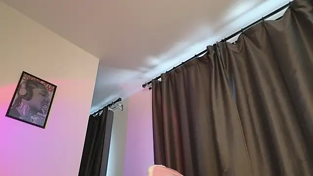 Snapshot of _eva_queen chatting on June 26, 12:22 pm eva queen online show from June 26, 12:22 pm