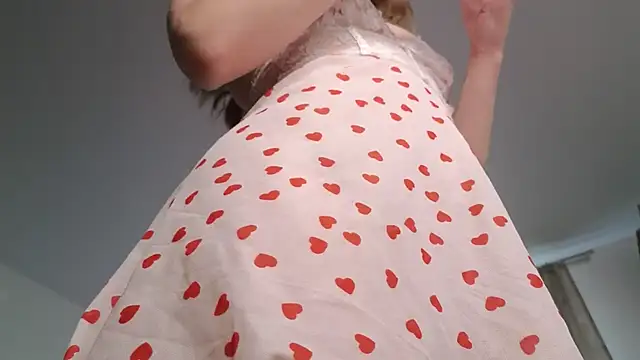 Snapshot of _eva_queen chatting on October 11, 8:15 am eva queen online show from October 11, 8:15 am