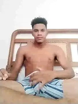 Gutierrez6383 online show from January 28, 7:00 pm