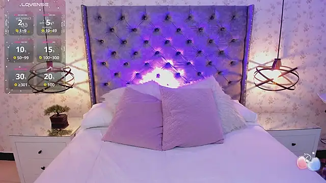 MiaWinx online show from March 8, 9:08 pm