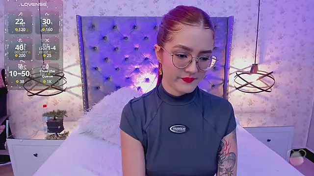 MiaWinx online show from February 6, 9:49 pm