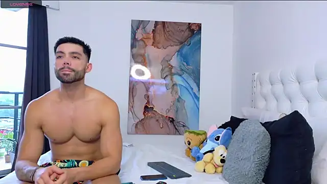 Snapshot of Mackenzzie_777_ chatting on November 27, 9:59 pm Mackenzzie 777 online show from November 27, 9:59 pm