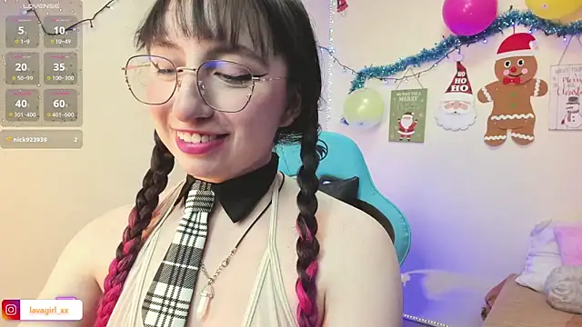 Snapshot of Julieta_cott chatting on January 6, 2:37 am Julieta cott online show from January 6, 2:37 am