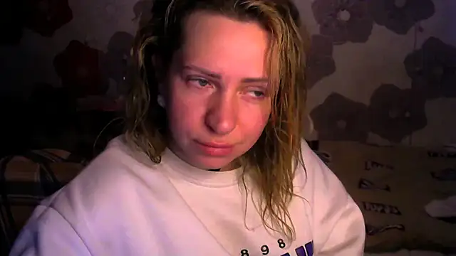 Queen Daenerys online show from March 5, 2:02 pm