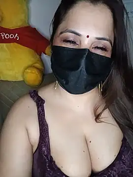 Snapshot of Jiya22 chatting on June 23, 9:35 pm Jiya22 online show from June 23, 9:35 pm