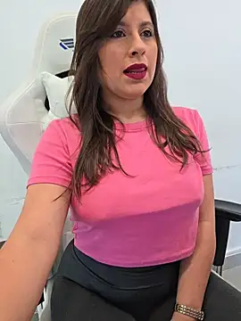 GatitaXD27 online show from February 25, 10:15 am