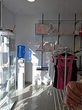 GatitaXD27 online show from December 19, 10:39 am