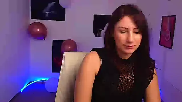 Loren Moa online show from March 5, 7:38 am