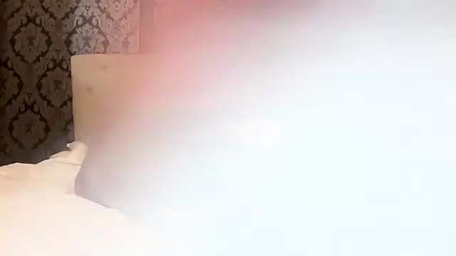 Snapshot of LucyLuxee19 chatting on November 3, 3:48 pm LucyLuxee19 online show from November 3, 3:48 pm