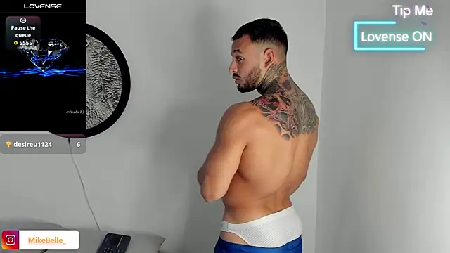 Snapshot of mike_belle chatting on November 24, 4:18 pm mike belle online show from November 24, 4:18 pm