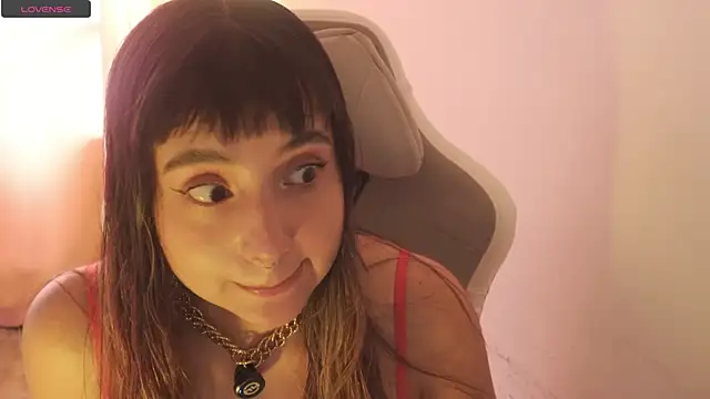 emitaa17228o online show from December 19, 7:05 pm