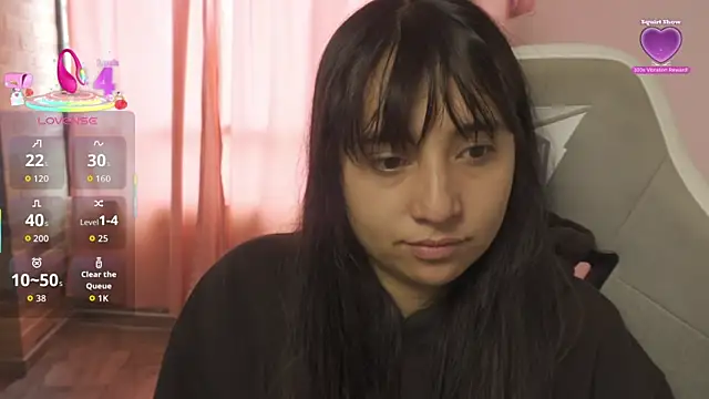 Snapshot of emitaa17228o chatting on July 9, 7:24 pm emitaa17228o online show from July 9, 7:24 pm