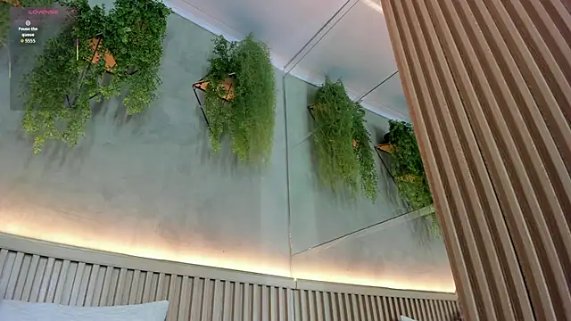 Snapshot of Lana_Lann chatting on September 20, 11:59 am Lana Lann online show from September 20, 11:59 am