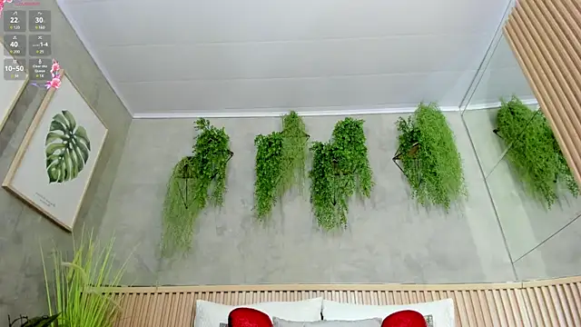 Snapshot of Lana_Lann chatting on February 28, 11:58 am Lana Lann online show from February 28, 11:58 am