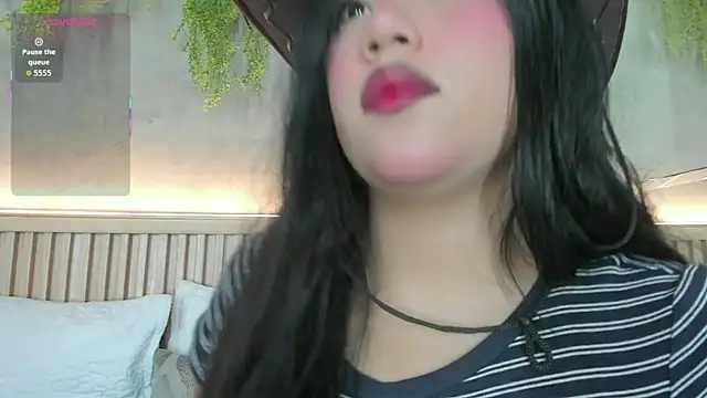 Snapshot of Lana_Lann chatting on November 29, 12:16 pm Lana Lann online show from November 29, 12:16 pm