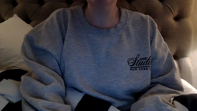 Snapshot of Sandysecret chatting on November 14, 9:51 pm Sandysecret online show from November 14, 9:51 pm