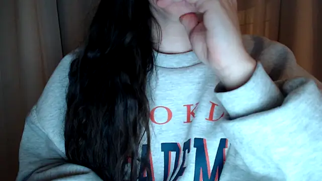 Snapshot of Sandysecret chatting on October 28, 9:03 pm Sandysecret online show from October 28, 9:03 pm