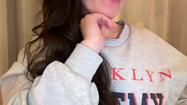 Sandysecret online show from April 1, 8:06 pm