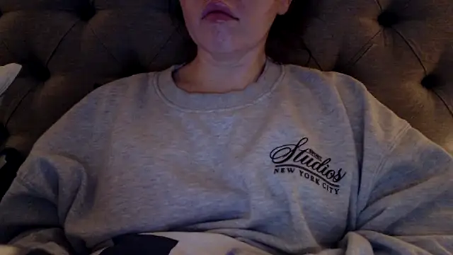 Snapshot of Sandysecret chatting on November 13, 8:13 pm Sandysecret online show from November 13, 8:13 pm