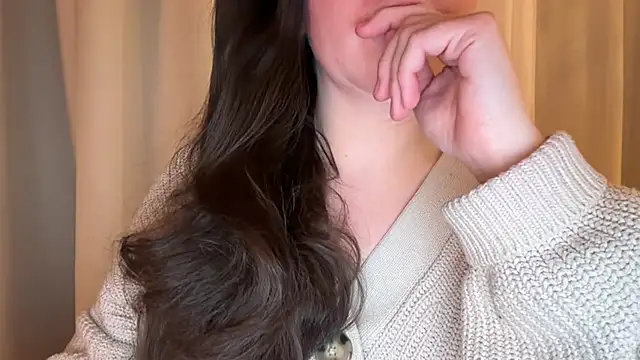 Snapshot of Sandysecret chatting on December 4, 9:47 pm Sandysecret online show from December 4, 9:47 pm