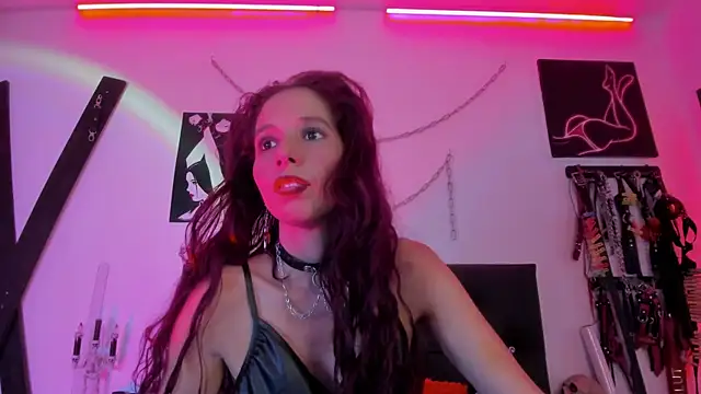 Little Naughtty online show from October 5, 2:08 pm