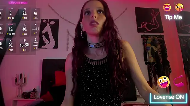 Little Naughtty online show from September 18, 2:42 pm