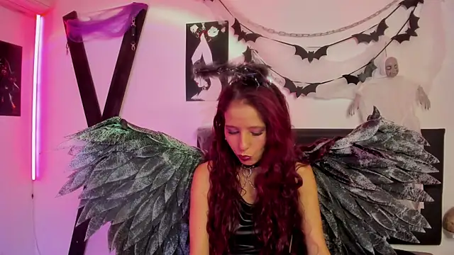 Little Naughtty online show from October 25, 2:07 pm