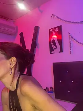 Little Naughtty online show from March 26, 1:37 am