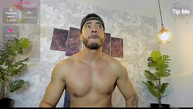 Snapshot of Nate_franco chatting on November 14, 4:38 am Nate franco online show from November 14, 4:38 am