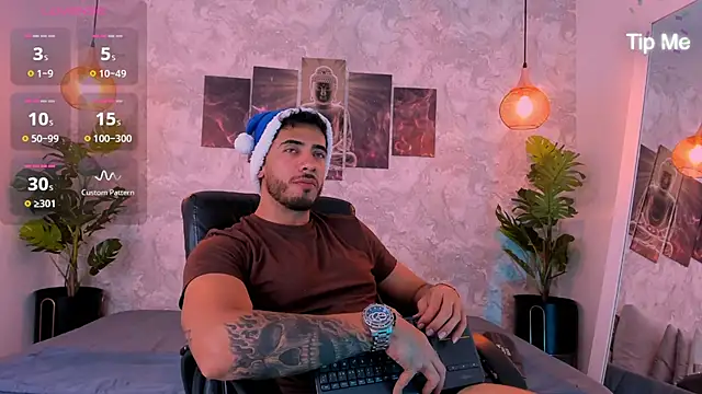 Snapshot of Nate_franco chatting on December 4, 3:16 am Nate franco online show from December 4, 3:16 am