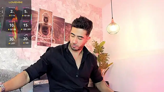 Snapshot of Nate_franco chatting on September 20, 4:39 am Nate franco online show from September 20, 4:39 am